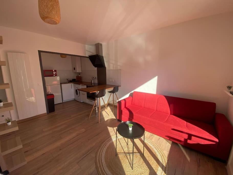 Studio Moderne Et Cosy Avec Balcon Et Parking Appartement Périgueux Buitenkant foto